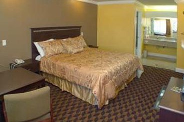 Motel Howard Johnson Express Inn Monterey Seaside  | Monterey | California | United States 4