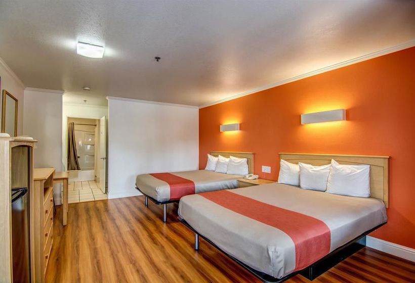 Motel 6 Woodbridge Lodi  | Lodi | California | United States 15