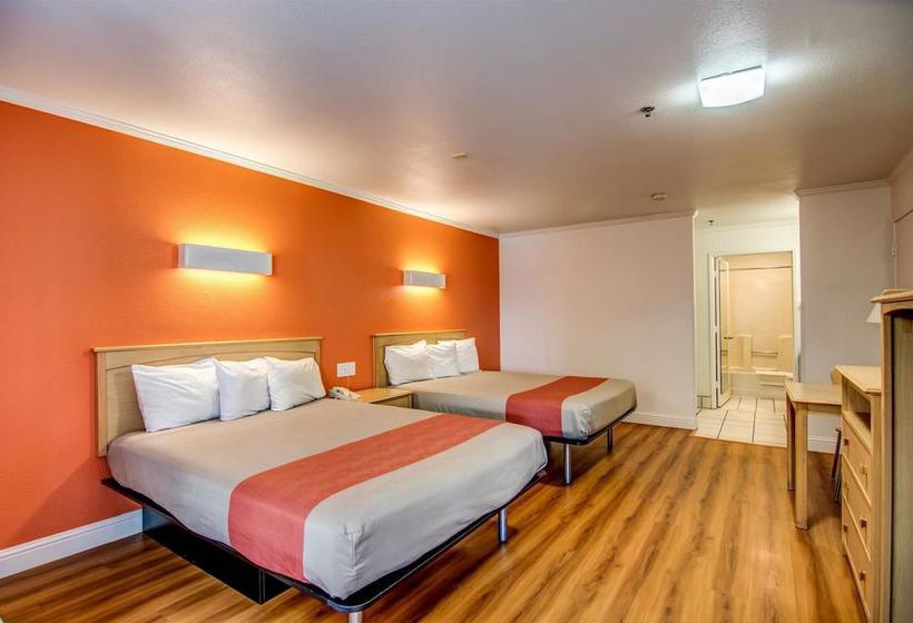 Motel 6 Woodbridge Lodi  | Lodi | California | United States 18