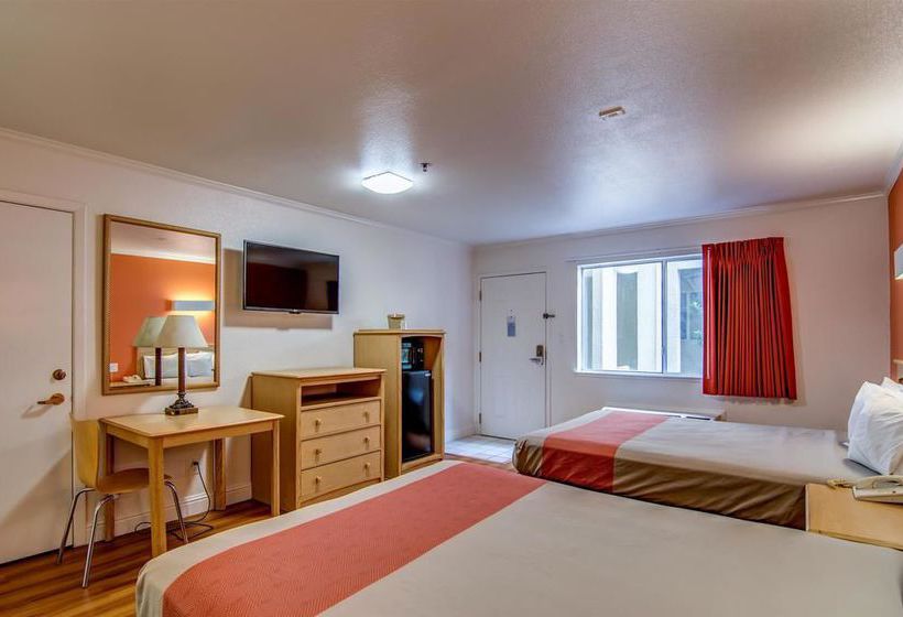 Motel 6 Woodbridge Lodi  | Lodi | California | United States 19