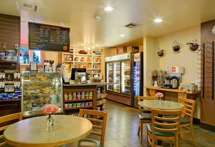 Hotel Juniper Springs Lodge  | Mammoth Lakes | California | United States 1