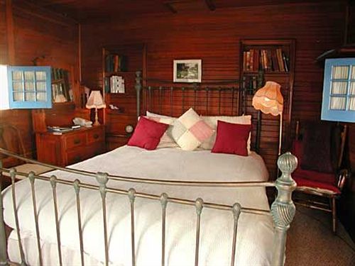 Hotel MacCallum House Inn Mendocino California