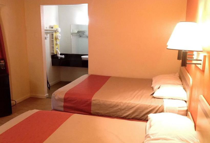 Motel 6 Merced North  | Merced | California | United States 13