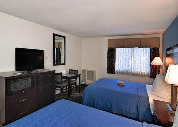 Hotel Quality Inn  | Mammoth Lakes | California | United States 17