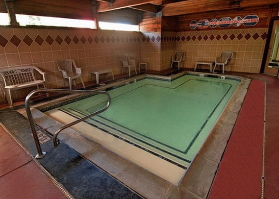 Hotel Quality Inn  | Mammoth Lakes | California | United States 18