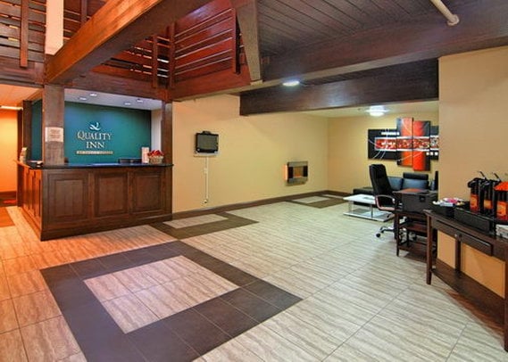 Hotel Quality Inn  | Mammoth Lakes | California | United States 19