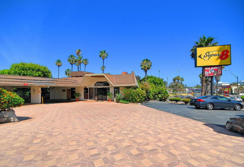 Super 8 Motel  | Long Beach | California | United States 10