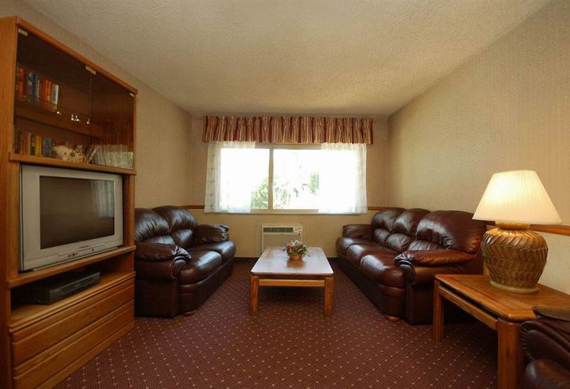 Super 8 Motel  | Long Beach | California | United States 4