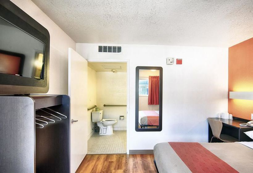 Motel 6 Mammoth Lakes  | Mammoth Lakes | California | United States 11