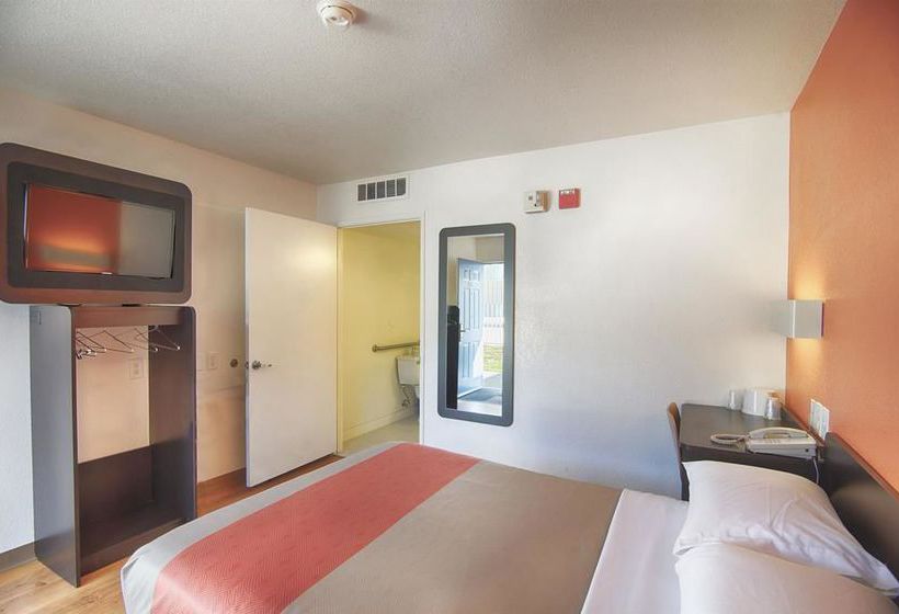 Motel 6 Mammoth Lakes  | Mammoth Lakes | California | United States 13