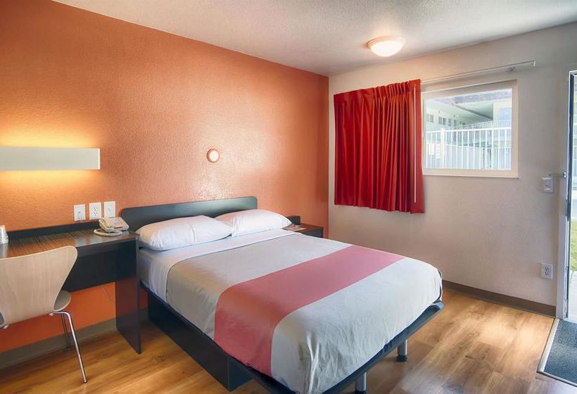 Motel 6 Mammoth Lakes  | Mammoth Lakes | California | United States 14