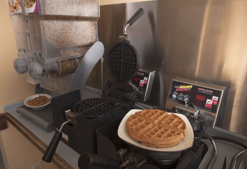 Travelodge Hotel at LAX Airport  | Los Angeles | California | United States 13