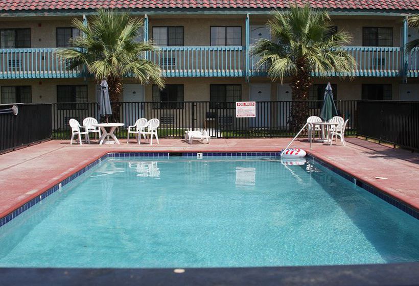 Hotel Days Inn Suites Needles Needles California
