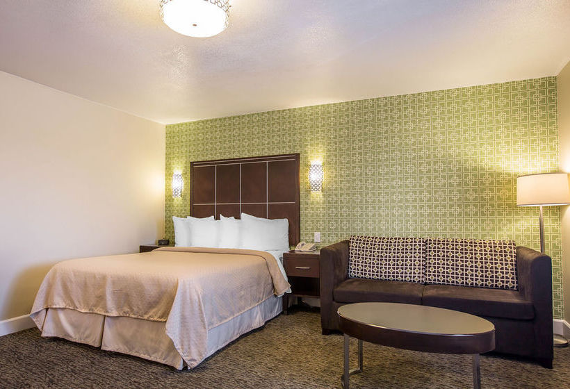 Hotel Quality Inn Ontario Airport (CA653)  | Ontario | California | United States 17