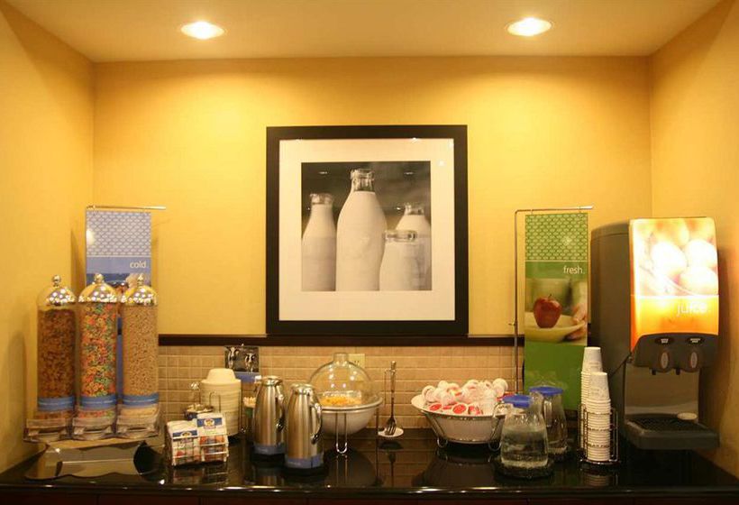 Hotel Hampton Inn Channel Islands Harbor  | Oxnard | California | United States 15