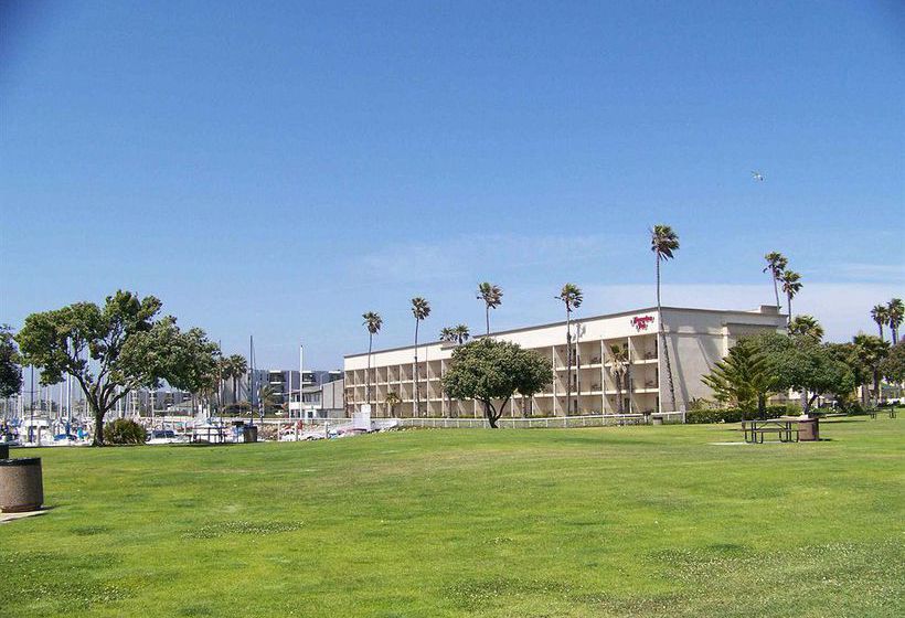 Hotel Hampton Inn Channel Islands Harbor  | Oxnard | California | United States 3