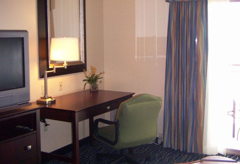Hotel Hampton Inn Channel Islands Harbor  | Oxnard | California | United States 8