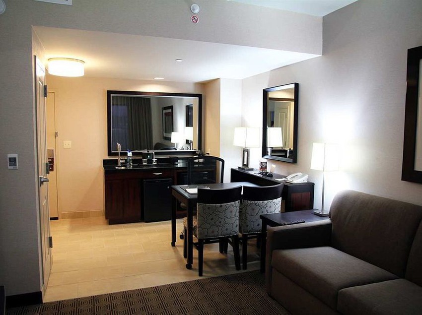 Hotel Embassy Suites Ontario - Airport  | Ontario | California | United States 10
