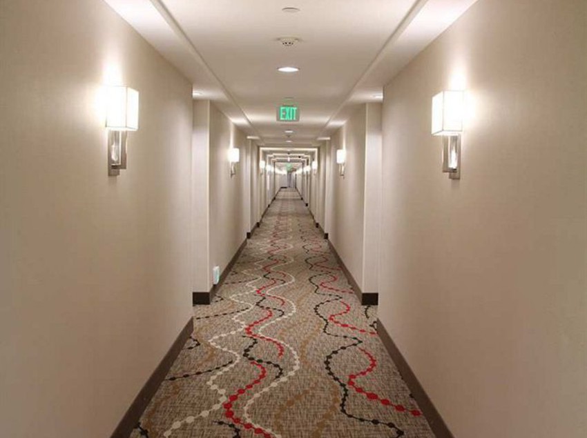 Hotel Embassy Suites Ontario - Airport  | Ontario | California | United States 18