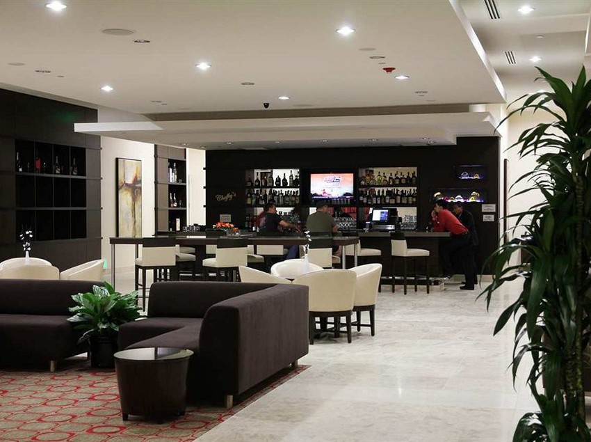 Hotel Embassy Suites Ontario - Airport  | Ontario | California | United States 6