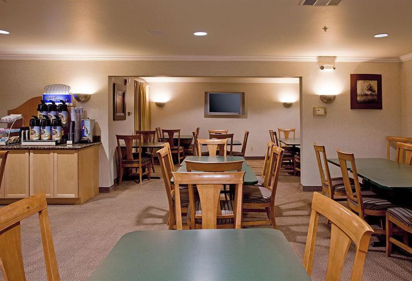 Holiday Inn Express Hotel & Suites - Paso Robles  | Paso Robles | California | United States 6
