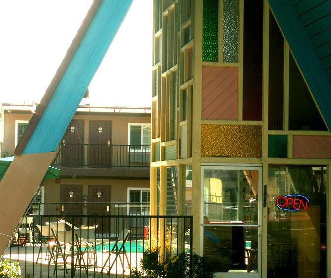 Swiss Lodge Motel  | Pasadena | California | United States 17