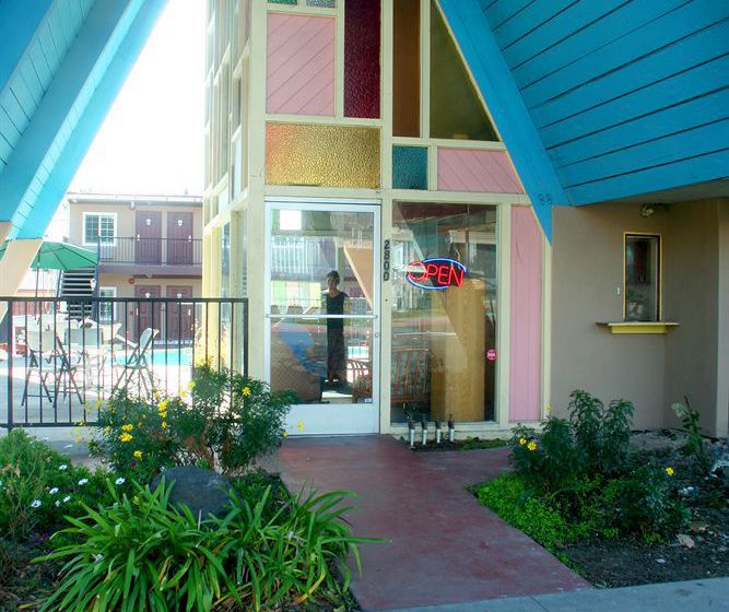 Swiss Lodge Motel  | Pasadena | California | United States 18