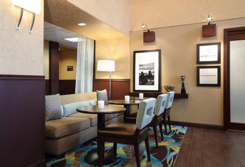 Hotel Hampton Inn & Suites Ontario  | Ontario | California | United States 5