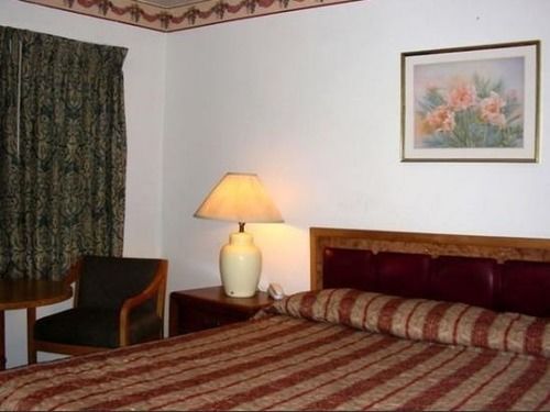 Hotel Paso Robles Wine Country Inn California