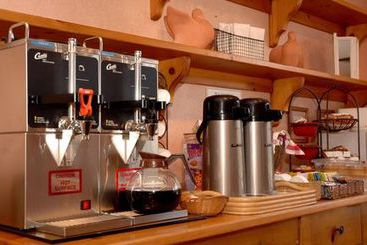 Saga Motor Hotel  | Pasadena | California | United States 5