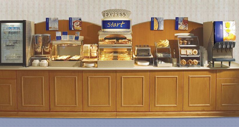 Hotel Holiday Inn Express Pasadena-Colorado Boulevard  | Pasadena | California | United States 13