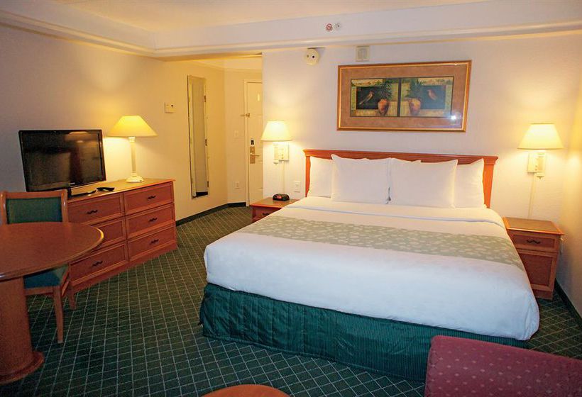 Hotel La Quinta Inn & Suites Ontario Airport  | Ontario | California | United States 10
