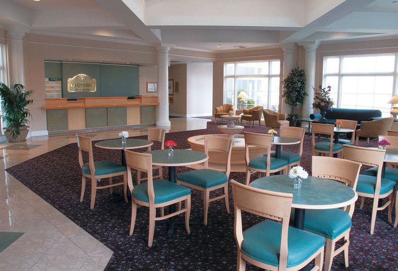 Hotel La Quinta Inn & Suites Ontario Airport  | Ontario | California | United States 5