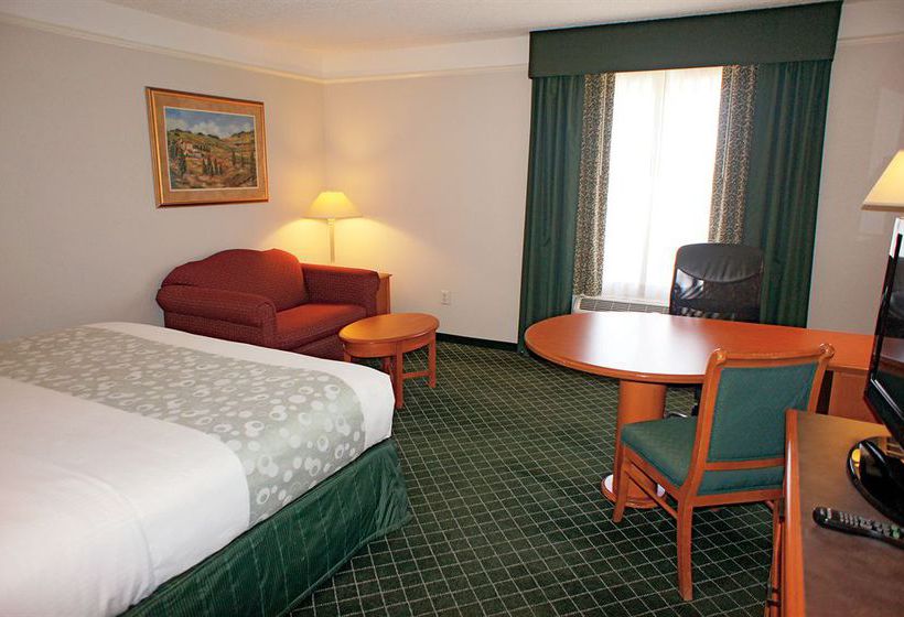 Hotel La Quinta Inn & Suites Ontario Airport  | Ontario | California | United States 6