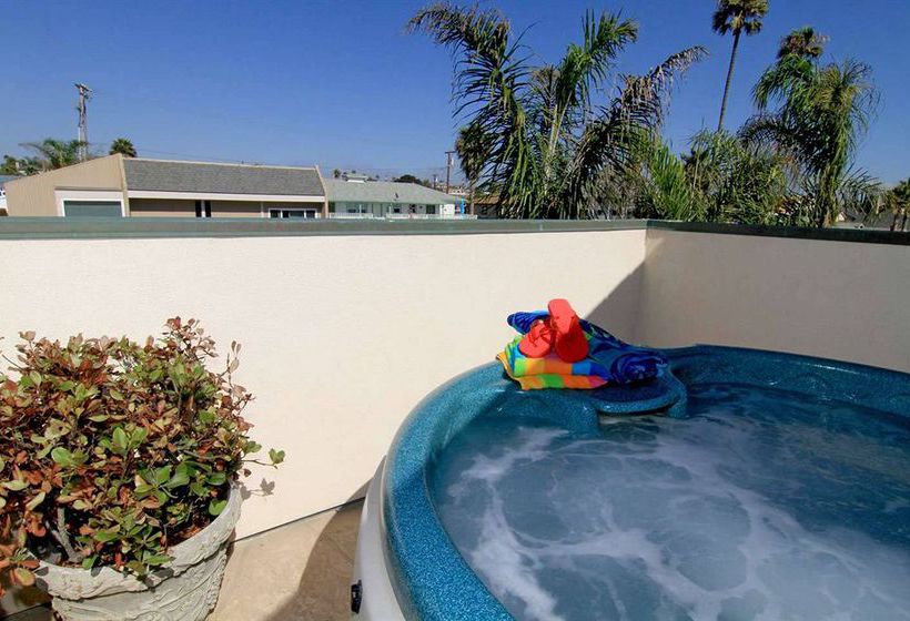 Hotel Beachfront Only Vacation Rentals  | Oceanside | California | United States 6