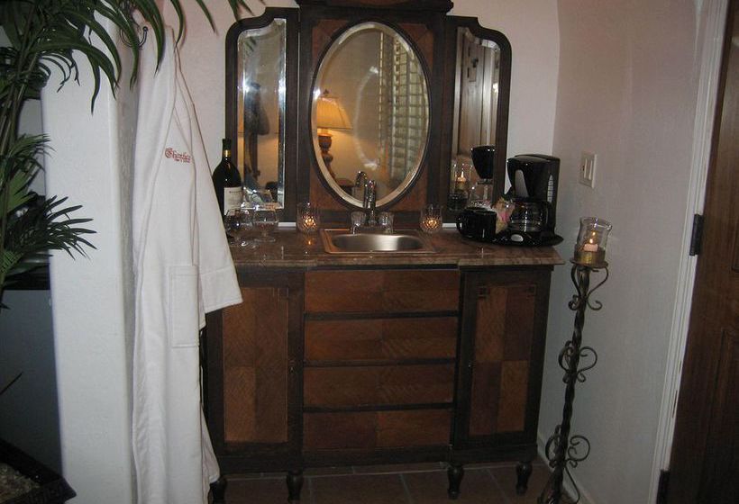 Hotel Chantico Inn & Suites  | Ojai | California | United States 10