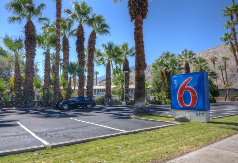 Motel 6 Palm Springs East - East Palm Canyon  | Palm Springs | California | United States 1