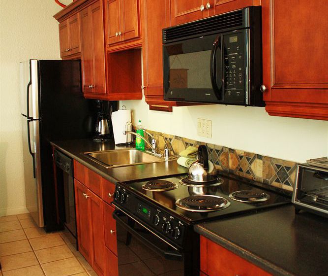 Hotel International Lodge  | Palm Desert | California | United States 13