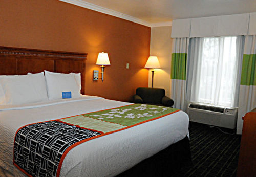 Hotel Fairfield Inn by Marriott Ontario  | Ontario | California | United States 11