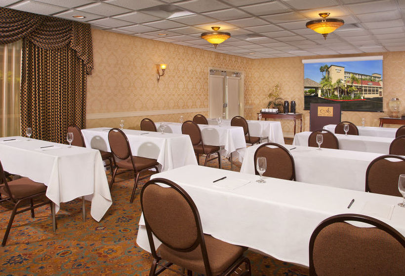 Hotel Ayres Inn Orange Disneyland  | Orange | California | United States 12