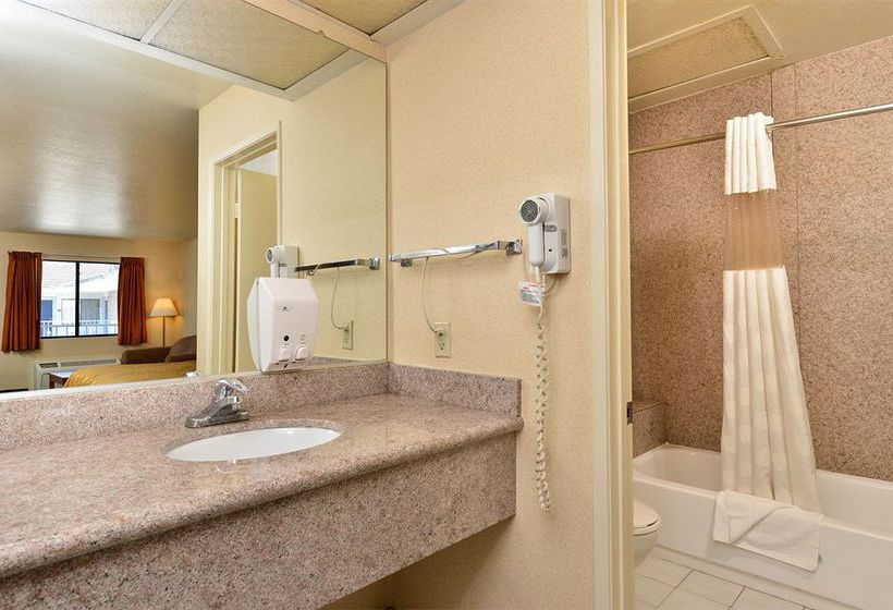 Hotel Americas Best Value Inn & Suites Ontario  | Ontario | California | United States 17