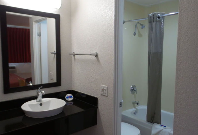 Motel 6 Ontario Airport  | Ontario | California | United States 15