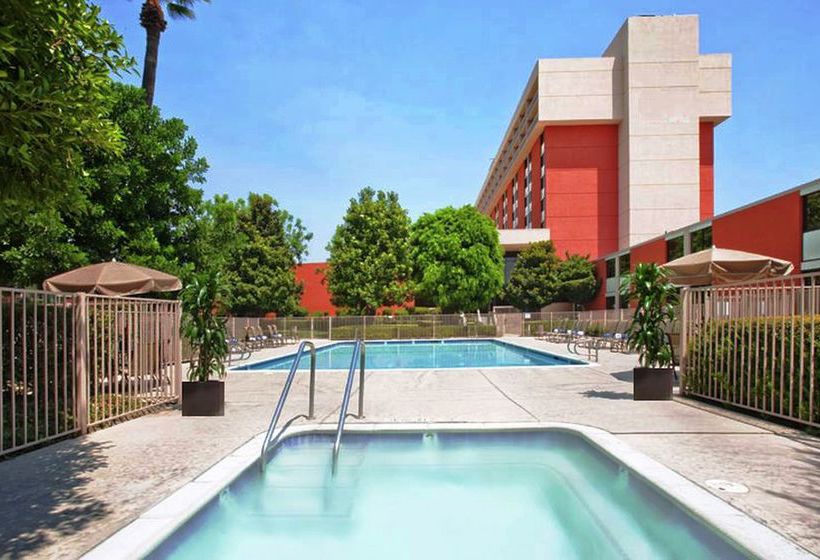 Hotel Hilton Ontario Airport   | Ontario | California | United States 6