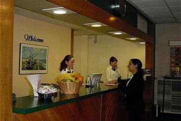 Hotel Ontario Airport Inn 