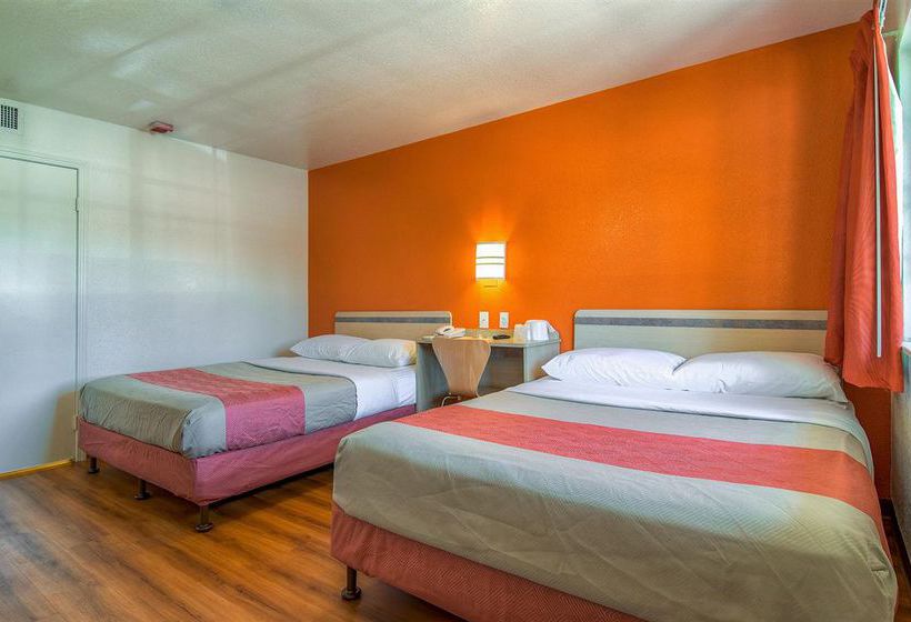 Motel 6 Los Angeles Pomona 1368  | Pomona | California | United States 14