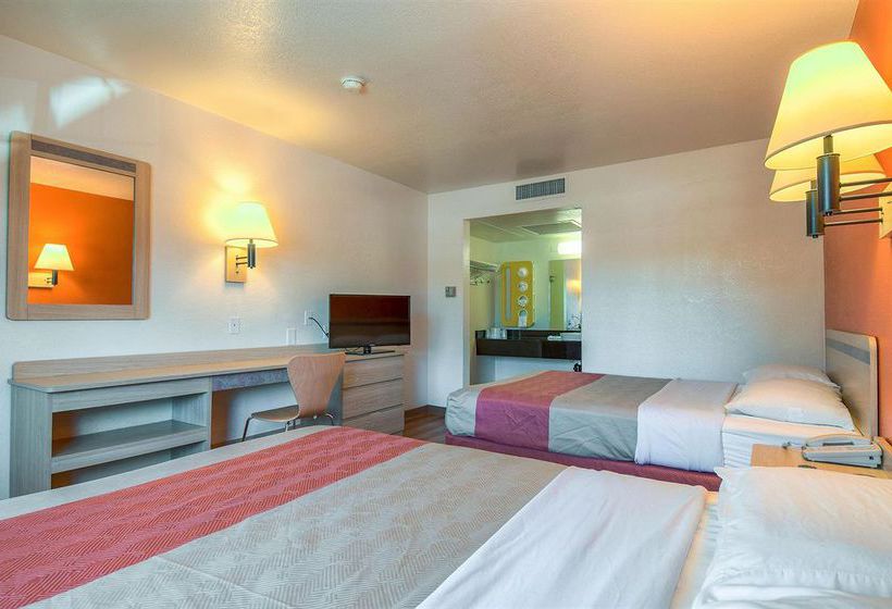 Motel 6 Los Angeles Pomona 1368  | Pomona | California | United States 15