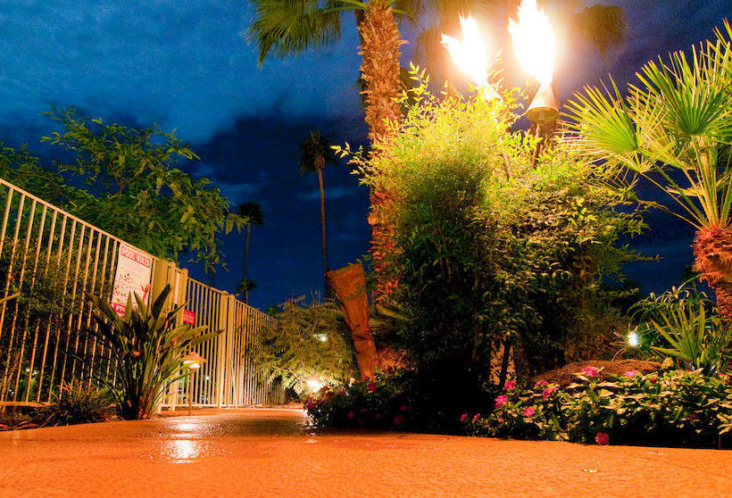 Caliente Tropics Hotel  | Palm Springs | California | United States 15