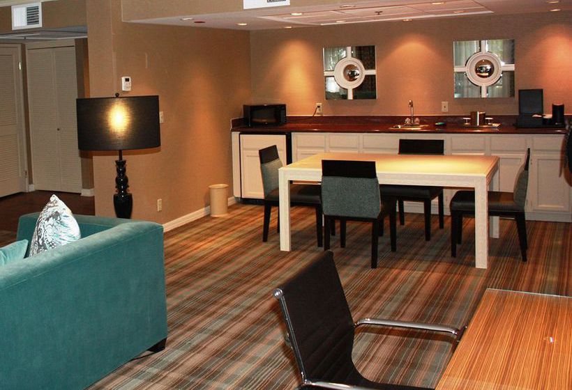 Hotel Radisson Ontario Airport  | Ontario | California | United States 5