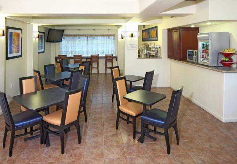 Hotel Fairfield Inn & Suites San Francisco San Carlos  | San Carlos | California | United States 12