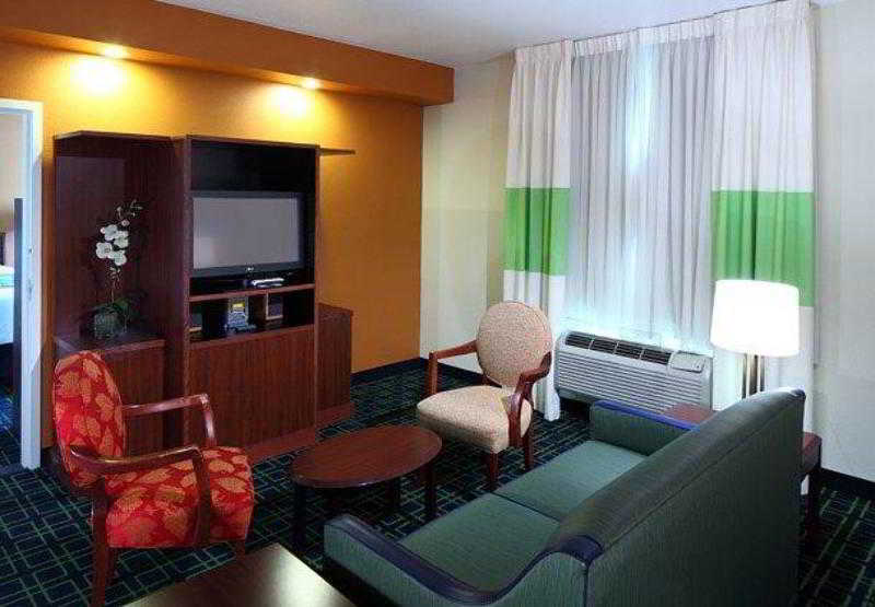 Hotel Fairfield Inn & Suites San Francisco San Carlos  | San Carlos | California | United States 9
